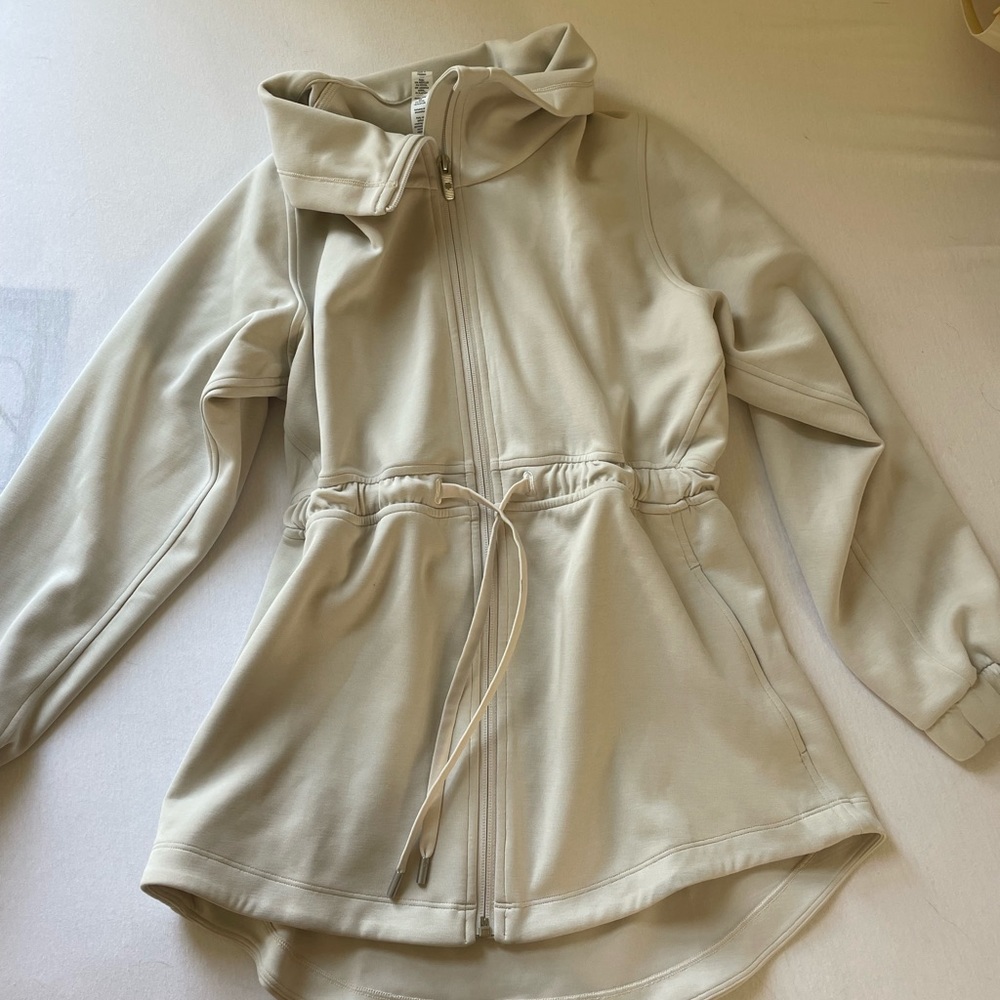 Lululemon Softstreme Jacket